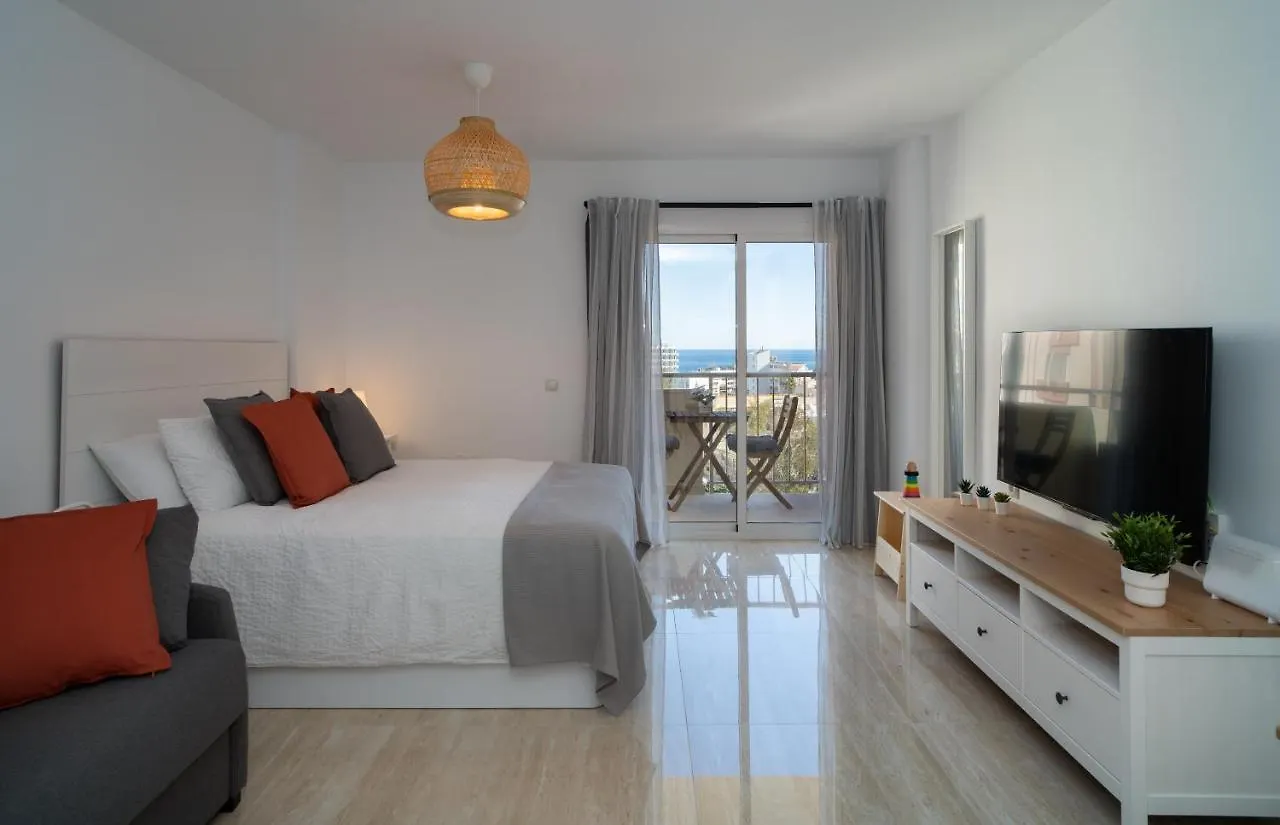 Jupiter Suites By Kaarina Benalmadena Apartment